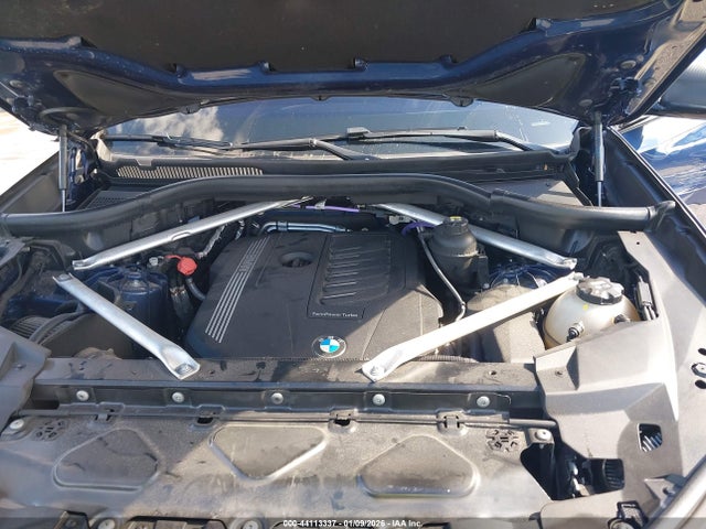 2022 BMW X6 5UXCY6C09N9N24365 Photo 9