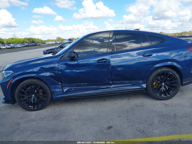 2022 BMW X6 5UXCY6C09N9N24365 Photo 5