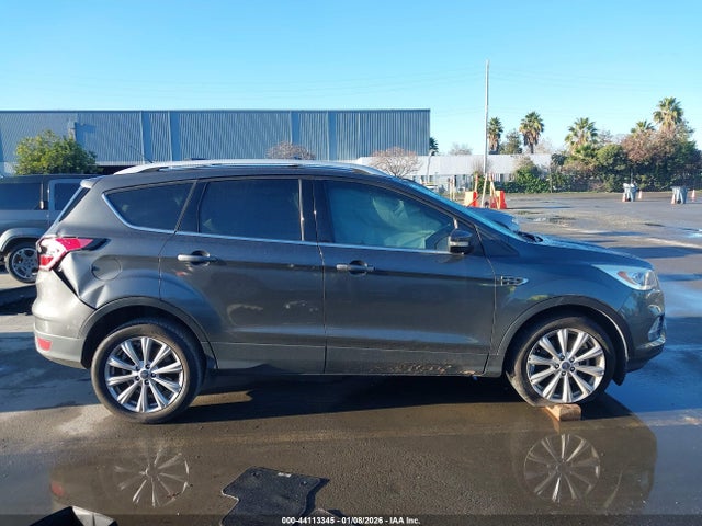 1FMCU0J93HUC88109 Ford Escape Titanium