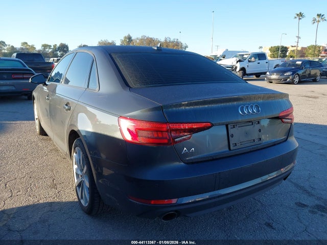 2017 AUDI A4 WAUGNAF4XHN018002 Photo 2