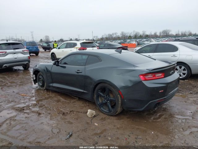 2018 CHEVROLET CAMARO 1G1FB1RX7J0179030 Photo 2