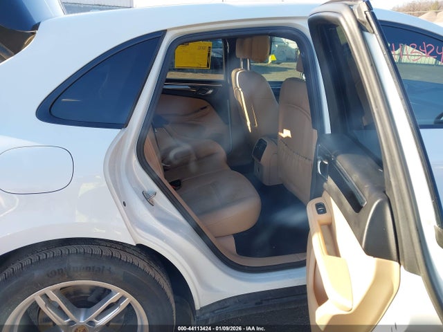 2019 PORSCHE MACAN WP1AA2A52KLB09289 Photo 7