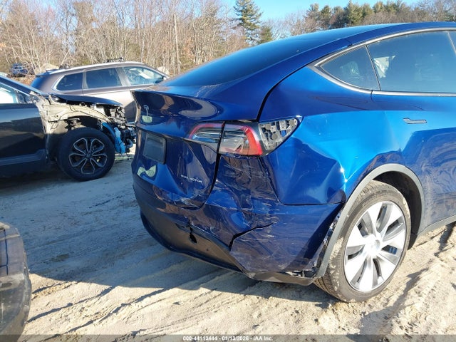 44113444 :رقم المزاد ، 7SAYGDEE3NA020326 vin ، 2022 Tesla Model Y Long Range Dual Motor All-wheel Drive مزاد بيع
