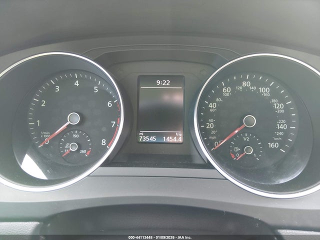3VWDB7AJ7JM231811 Volkswagen Jetta 1.4t Se/1.4t Wolfsburg Edition