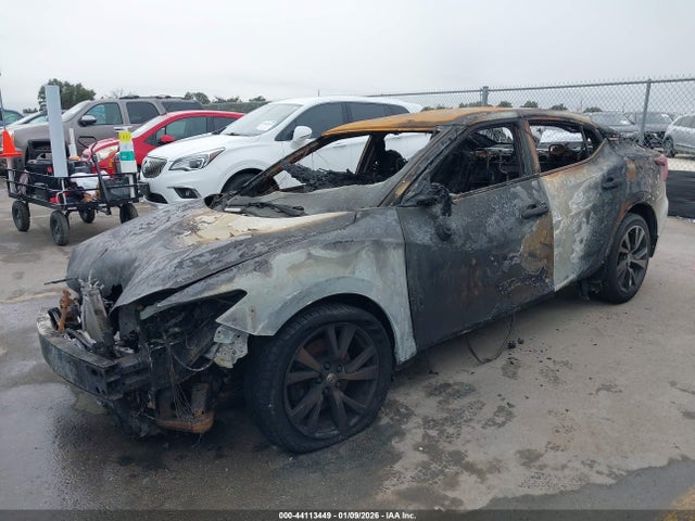 Nissan Maxima 3.5 S 2017 1N4AA6AP7HC421942 Image 2