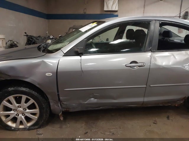 44113458 :رقم المزاد ، JM1BK12G461481683 vin ، 2006 Mazda Mazda3 I مزاد بيع