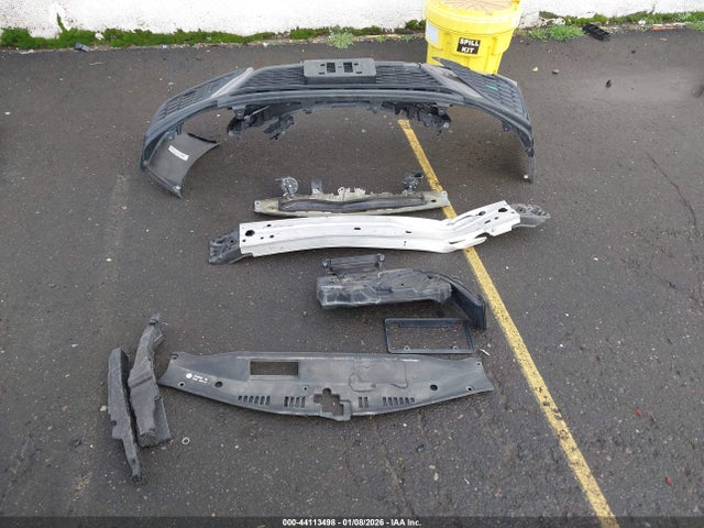 4T1G11AK4NU681597 Toyota CAMRY SE