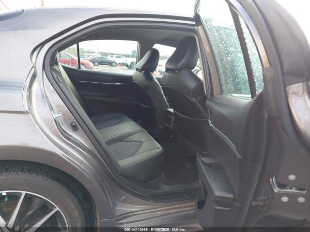 4T1G11AK4NU681597 Toyota CAMRY SE