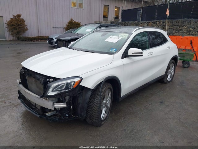 2020 Mercedes-benz Gla 250 4matic მანქანა იყიდება აუქციონზე, vin: W1NTG4GB4LU031135, აუქციონის ნომერი: 44113515