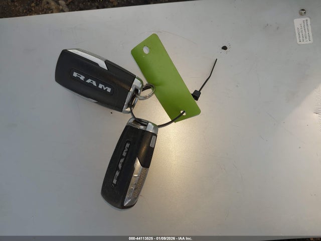 2019 RAM 1500 1C6SRFFT1KN627614 Photo 10