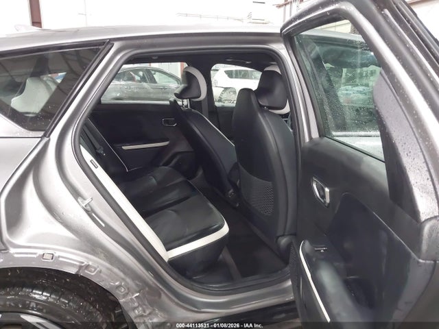 3KPFW4DE9SE245251 KIA K4 Gt-line