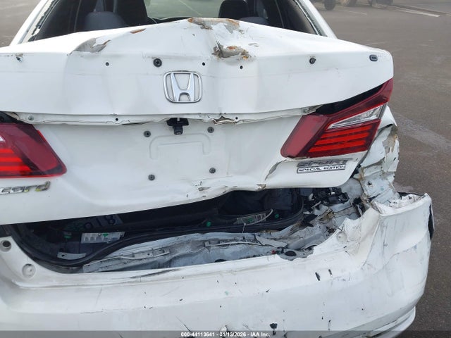 1HGCR2F11HA197959 Honda Accord Sport Se