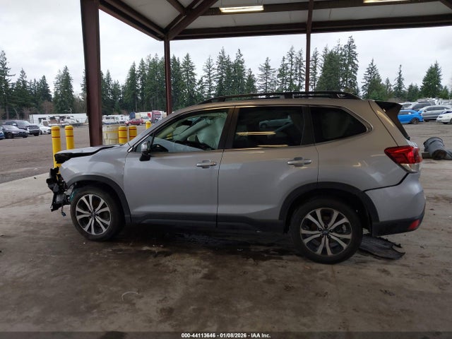 Subaru Forester Limited 2024 JF2SKAKC3RH474699 Image 15