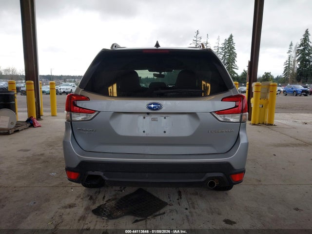Subaru Forester Limited 2024 JF2SKAKC3RH474699 Image 17