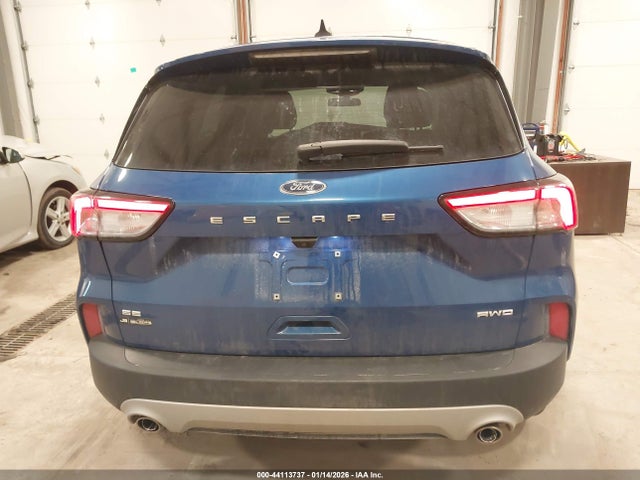 1FMCU9G67NUB32216 Ford ESCAPE SE
