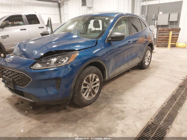 1FMCU9G67NUB32216 Ford ESCAPE SE