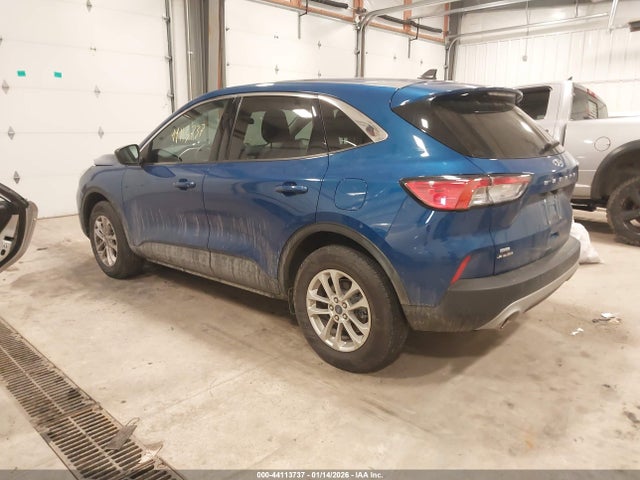 1FMCU9G67NUB32216 Ford ESCAPE SE