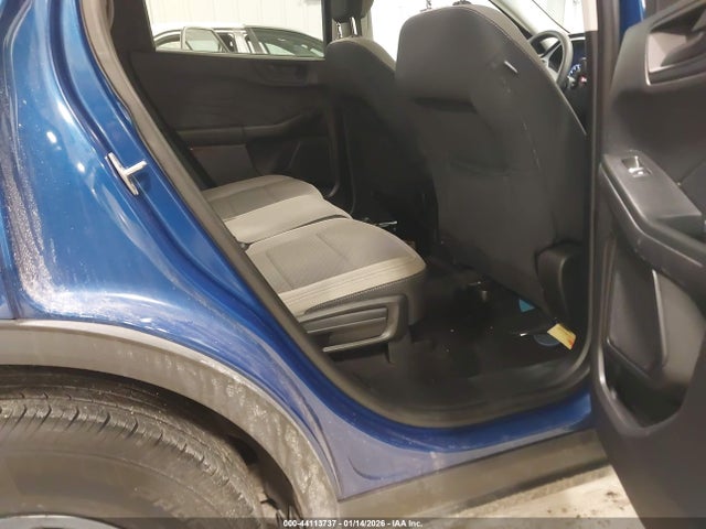 1FMCU9G67NUB32216 Ford ESCAPE SE