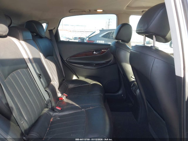 JN1BJ0RR0HM416015 Infiniti QX50