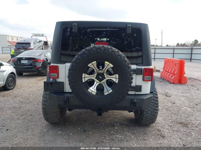 2011 Jeep Wrangler Unlimited Rubicon მანქანა იყიდება აუქციონზე, vin: 1J4BA6H10BL536027, აუქციონის ნომერი: 44113769