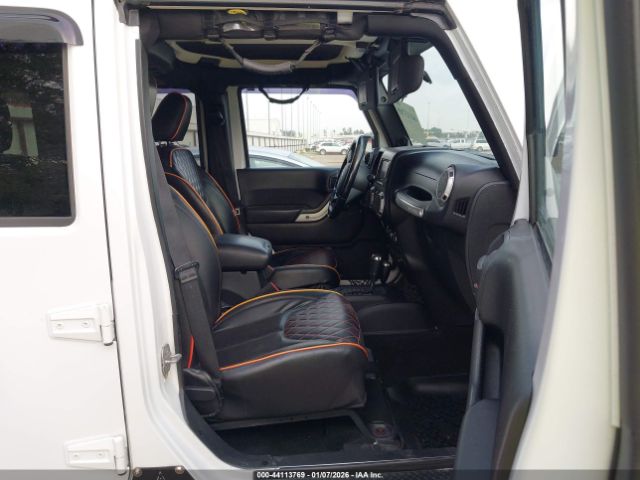 2011 JEEP WRANGLER UNLIMITED 1J4BA6H10BL536027 Photo 4