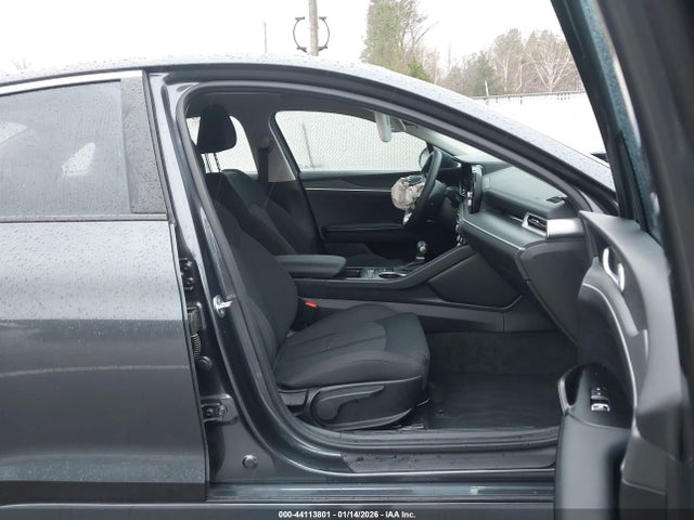 5XXG14J28RG249175 KIA K5 LXS