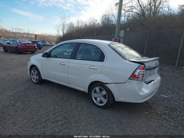 2011 CHEVROLET AVEO KL1TG5DE2BB212733 Photo 2