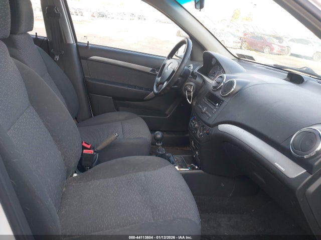 2011 CHEVROLET AVEO KL1TG5DE2BB212733 Photo 4