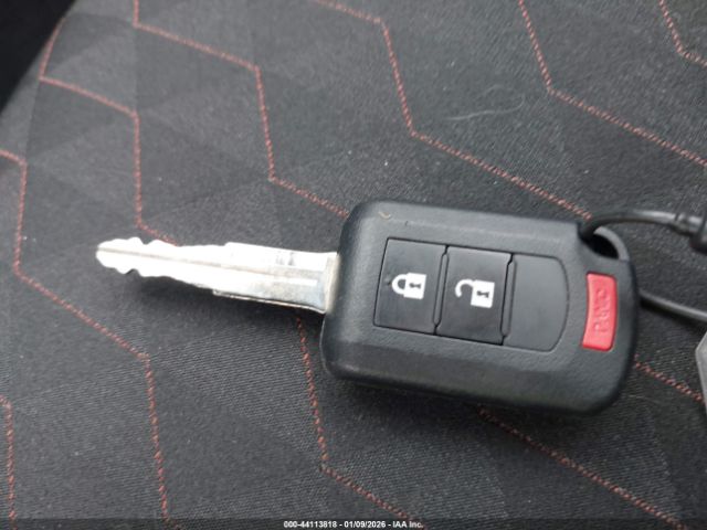 2024 MITSUBISHI MIRAGE ML32AUHJXRH028478 Photo 10