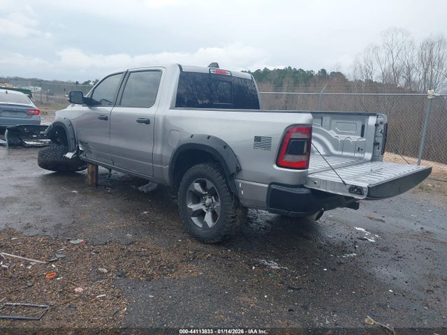 44113833 :رقم المزاد ، 1C6SRFFT9MN597023 vin ، 2021 Ram 1500 Big Horn  4x4 5'7 Box مزاد بيع