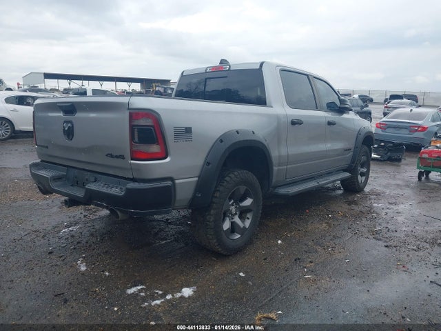44113833 :رقم المزاد ، 1C6SRFFT9MN597023 vin ، 2021 Ram 1500 Big Horn  4x4 5'7 Box مزاد بيع