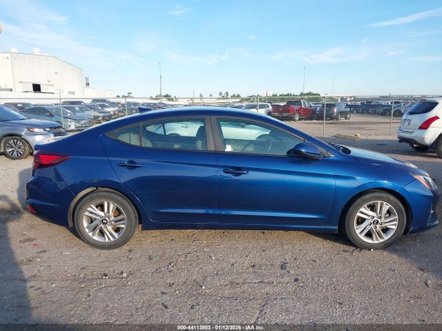 Продажа на аукционе авто 2020 Hyundai Elantra Sel, vin: 5NPD84LF1LH514528, номер лота: 44113903