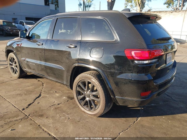 1C4RJFAG2JC358171 Jeep Grand Cherokee Altitude 4x4