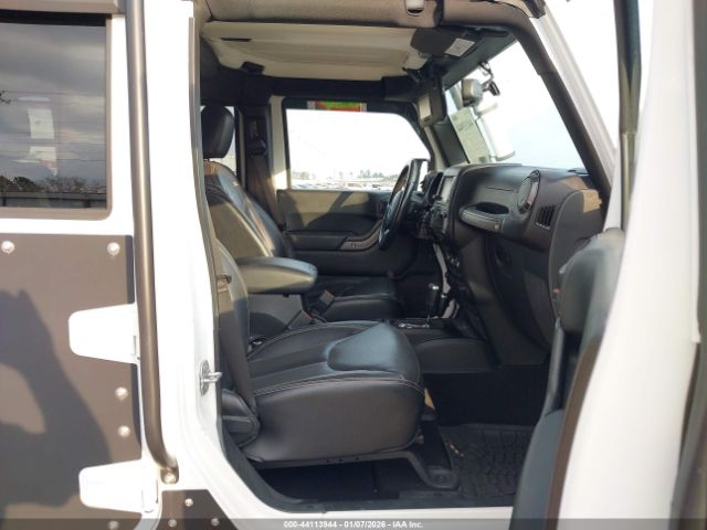 2018 JEEP WRANGLER JK UNLIMITED 1C4HJWDG5JL928929 Photo 4