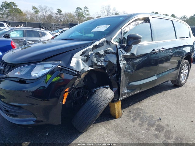 Продажа на аукционе авто 2017 Chrysler Pacifica Touring, vin: 2C4RC1DG3HR507827, номер лота: 44113986