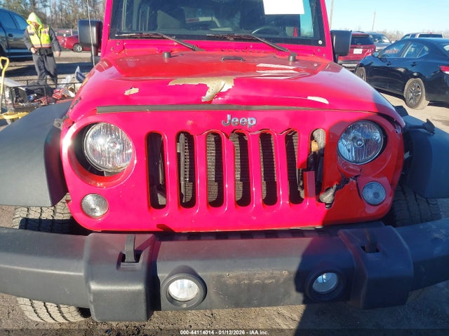 1C4BJWDG0GL252193 Jeep Wrangler Unlimited Sport