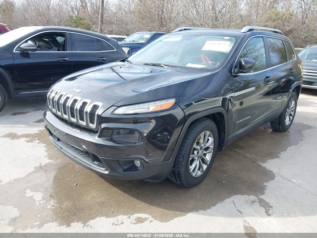 1C4PJLCS1FW612093 Jeep Cherokee Latitude