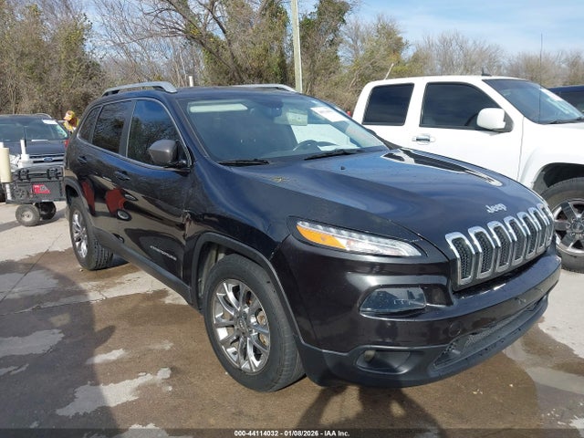 1C4PJLCS1FW612093 Jeep Cherokee Latitude