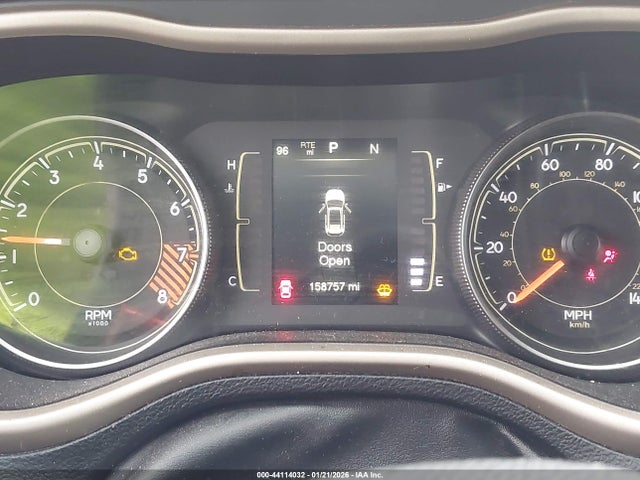 1C4PJLCS1FW612093 Jeep Cherokee Latitude