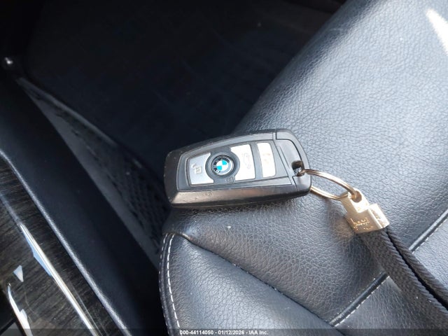 5UXWX9C3XH0T17973 BMW X3 Xdrive28i