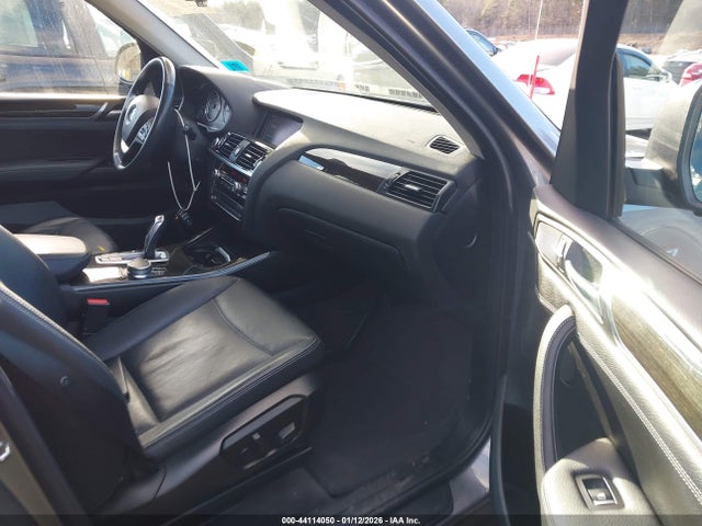5UXWX9C3XH0T17973 BMW X3 Xdrive28i