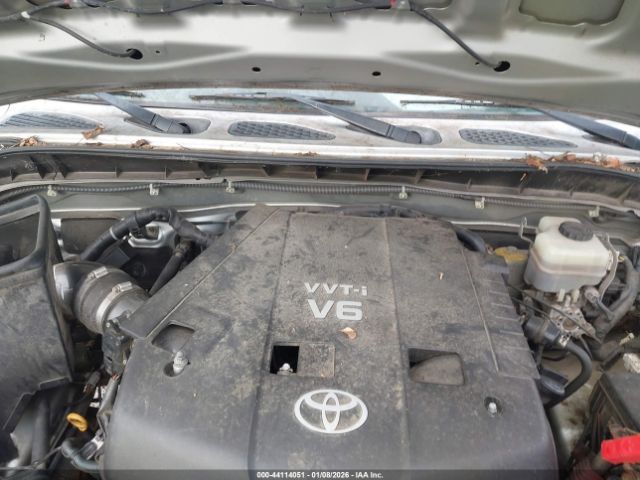 2007 TOYOTA FJ CRUISER JTEBU11F070044723 Photo 9