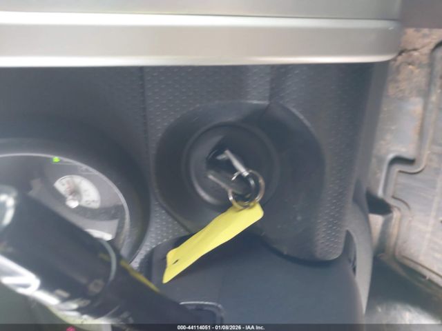 2007 TOYOTA FJ CRUISER JTEBU11F070044723 Photo 10