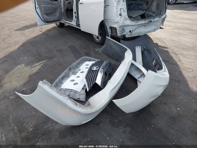 Nissan Quest Sv 2015 JN8AE2KP2F9132245 Image 12