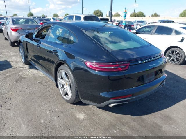 2018 PORSCHE PANAMERA WP0AA2A74JL111188 Photo 2