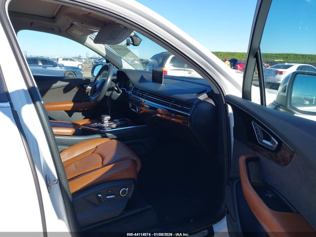 2018 AUDI Q7 WA1VAAF73JD006277 Photo 4