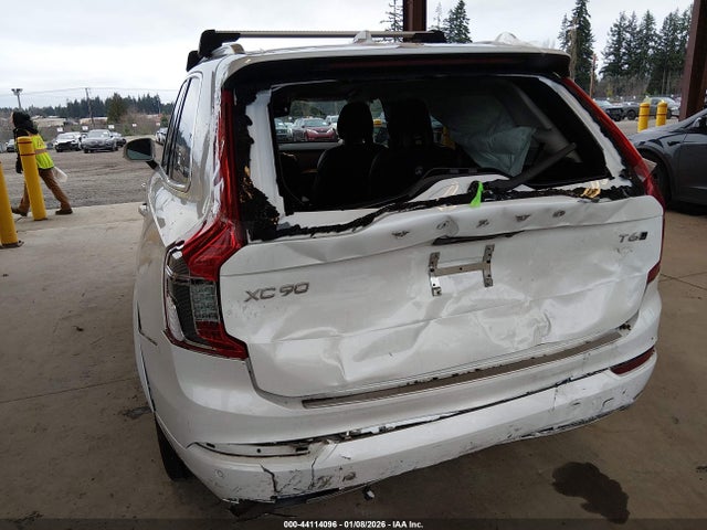 YV4A221K5N1809745 Volvo Xc90 T6 Momentum 6 Passenger