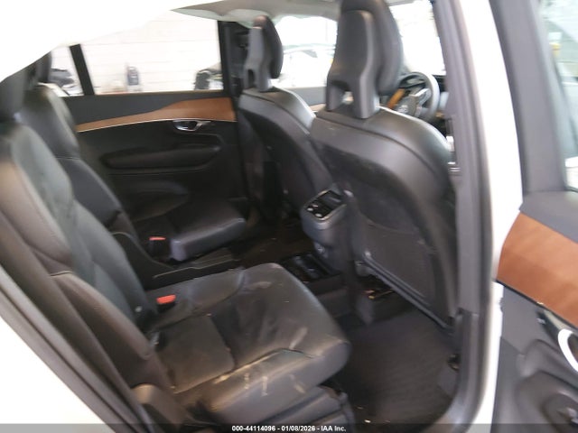 YV4A221K5N1809745 Volvo Xc90 T6 Momentum 6 Passenger