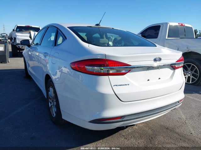 3FA6P0G72JR167542 Ford FUSION S