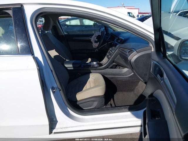 3FA6P0G72JR167542 Ford FUSION S